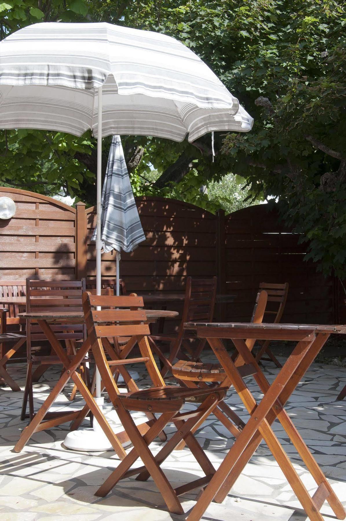 Hotel Le Pavillon Bleu Royan